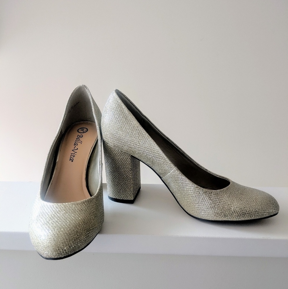 Gold Bella Vita Nara Dress Pump (Size 8)